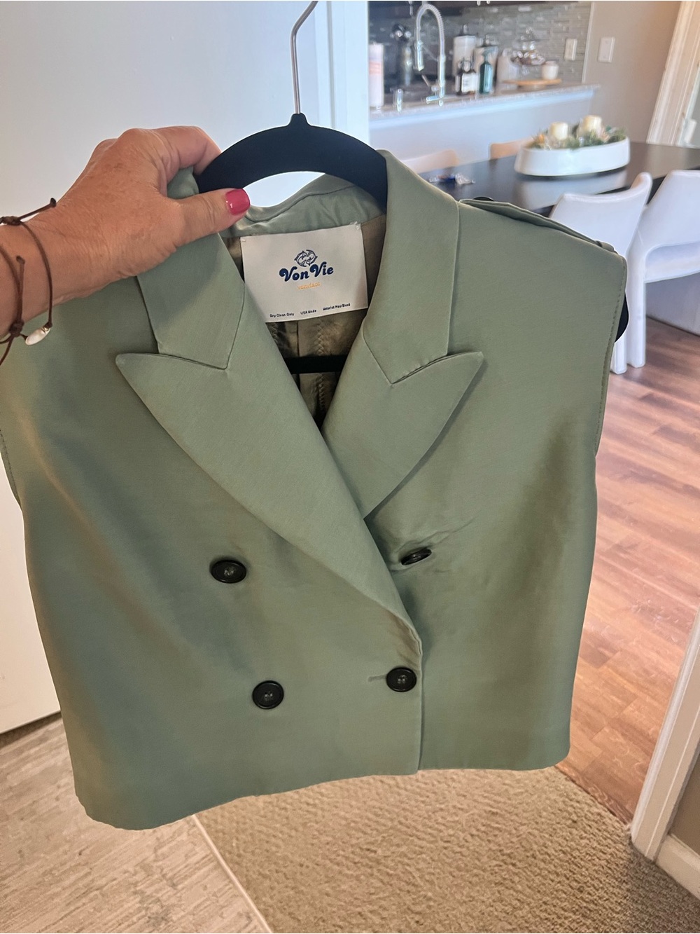 Sleeveless Double-Breasted Mint Vest